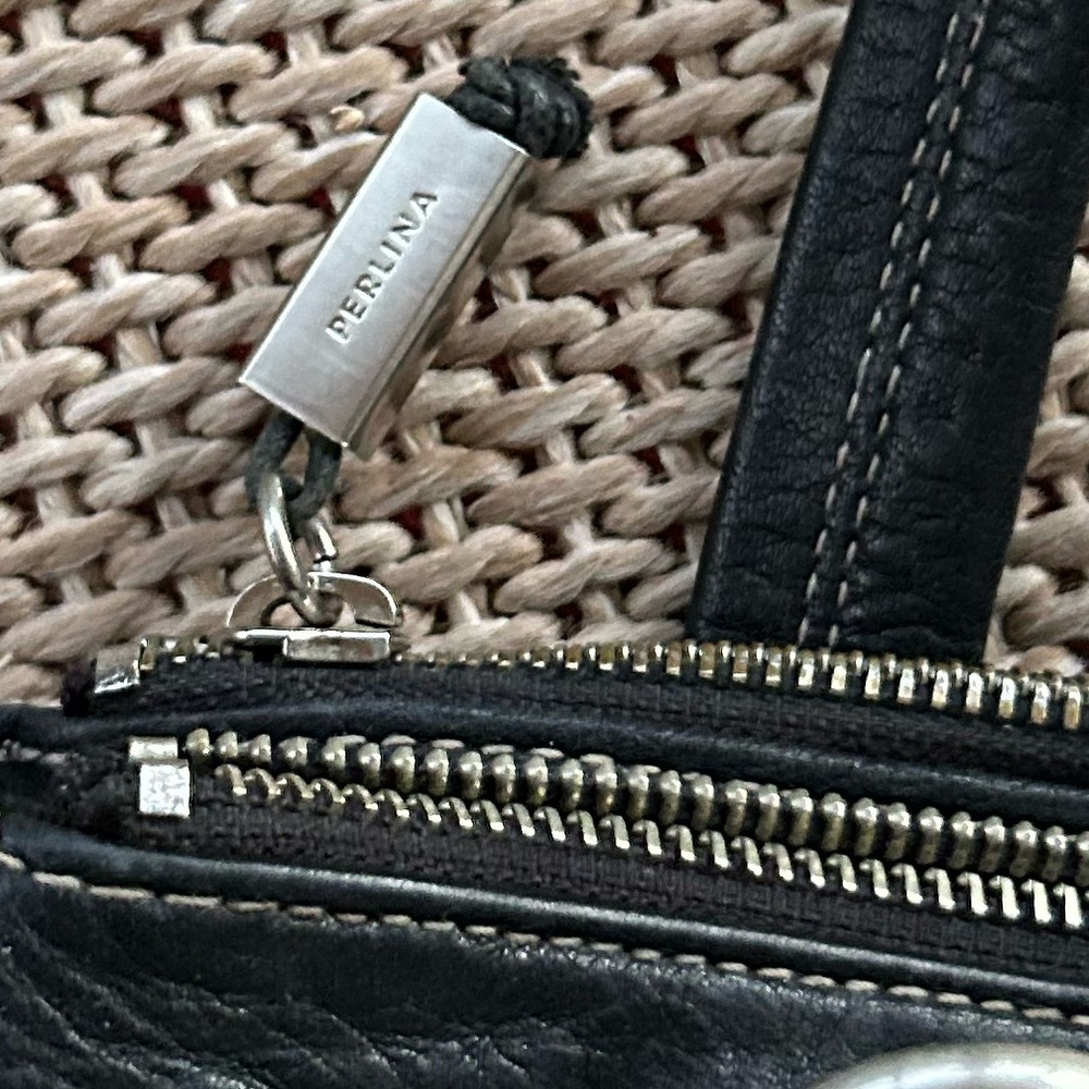 PERLINA Vintage Leather Shoulder Bag - Picture 2 of 9